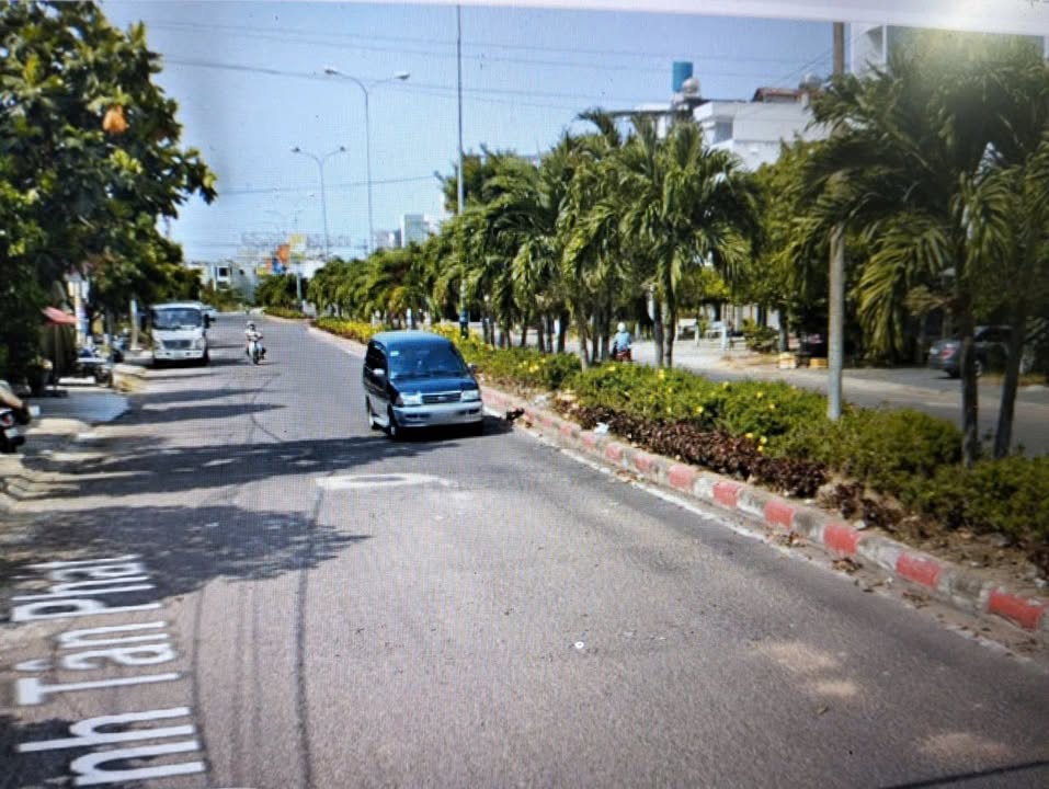 Đất mặt tiền Huỳnh Tấn Phát, Quy Nhơn 240m² giá 17 tỷ - Đầu tư sinh lời cực tốt!