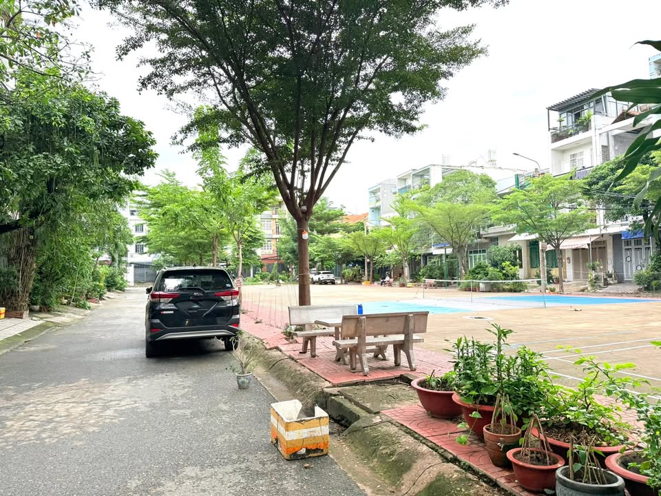 Đất nền xây mới Đặng Thùy Trâm, Bình Thạnh 90m² giá 11 tỷ - Lô góc 2 mặt tiền xe hơi