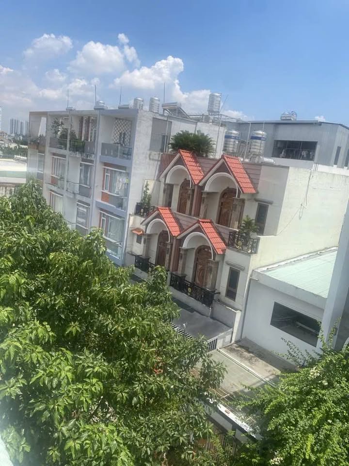 Nhà phố Hẻm 360 Phạm Hữu Lầu 45m² giá 2.5 tỷ - Đầu tư sinh lời ngay!