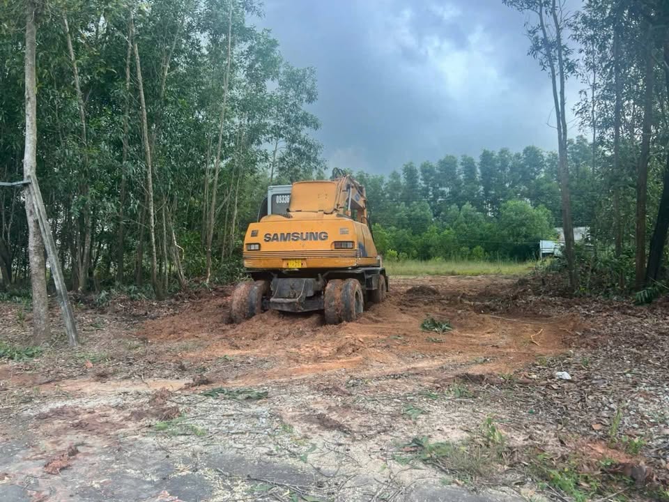 Đất nền Bến Cát 150m² giá 2.8 tỷ - Sổ đỏ chính chủ, xây dựng tự do!