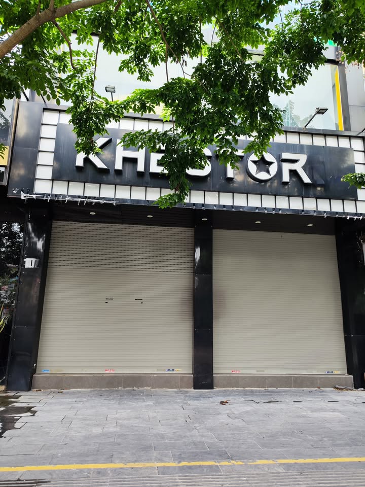 Cho thuê mặt bằng 3 tầng Nguyễn Văn Cừ 127m² giá 40 triệu - Hướng mát, vị trí đắc địa!