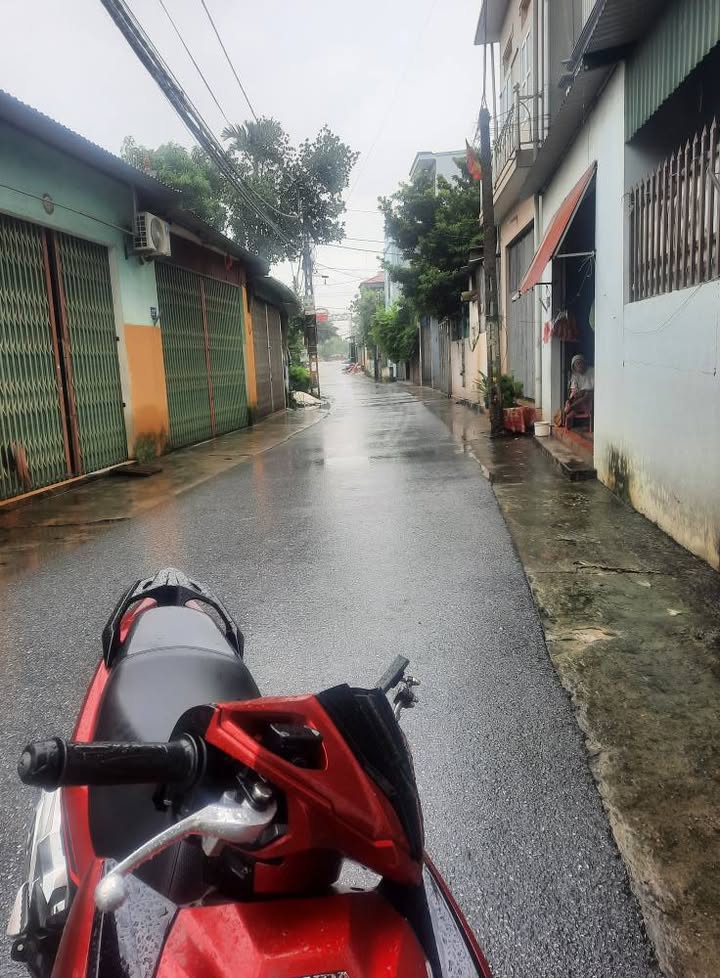 Nhà 3 tầng phường Yên Phương 70m² giá 2.65 tỷ - Sẵn sàng vào ở!