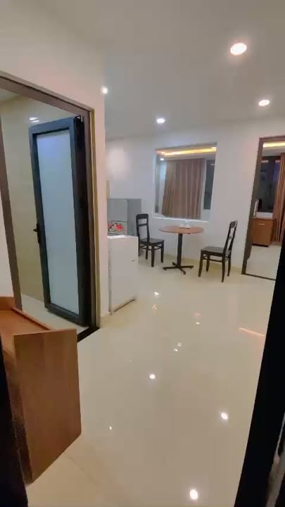 Căn hộ 1 phòng ngủ Mỹ An 9 triệu - Full nội thất, gần biển!