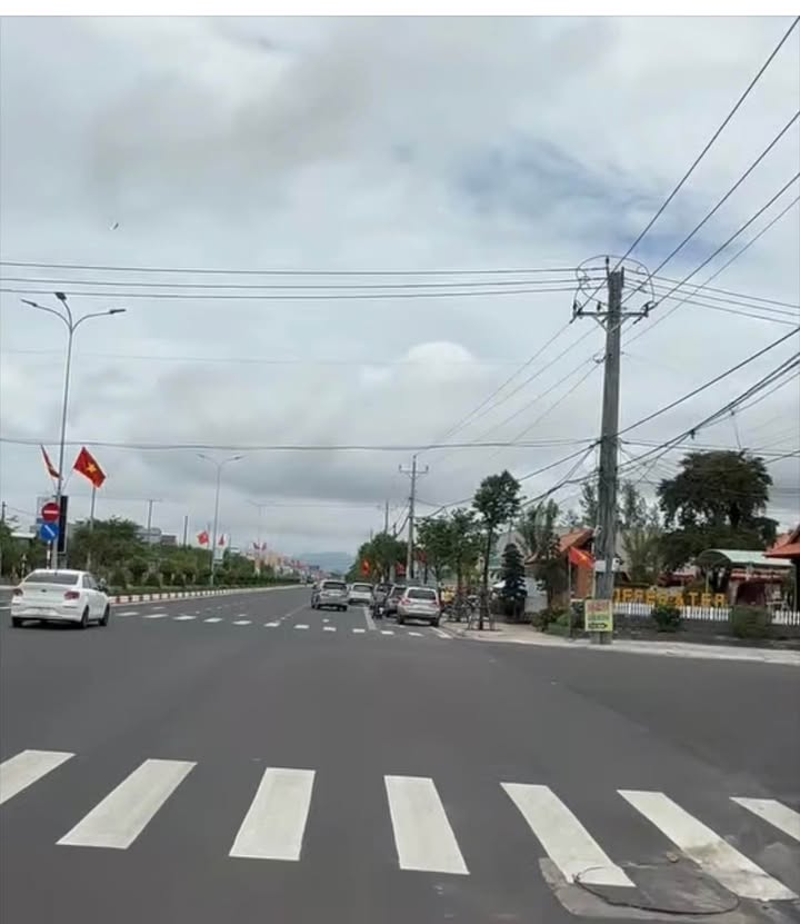 Đất nền mặt tiền đường Lê Duẩn Long Hải 115m² giá 2.9 tỷ - Cơ hội đầu tư tuyệt vời!