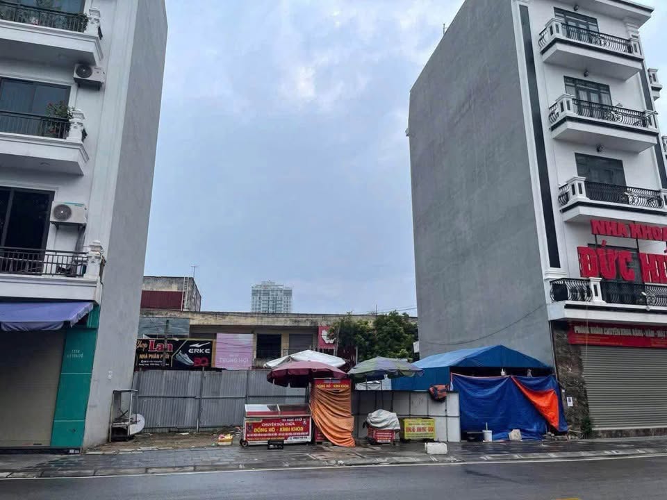 Bán lô đất Từ Sơn Bắc Ninh 55m² giá 10 tỷ - Mặt tiền 7.5m thoáng rộng!