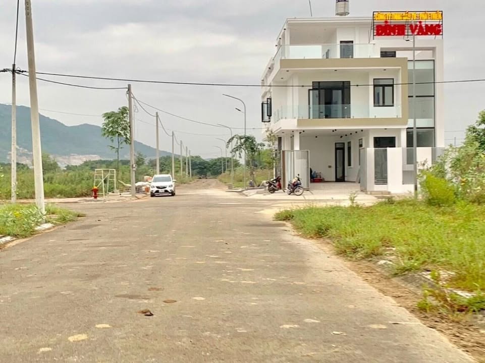 Đất nền 126m² tại Hoà Long - Giá chỉ 1.48 tỷ - Sổ hồng chính chủ!