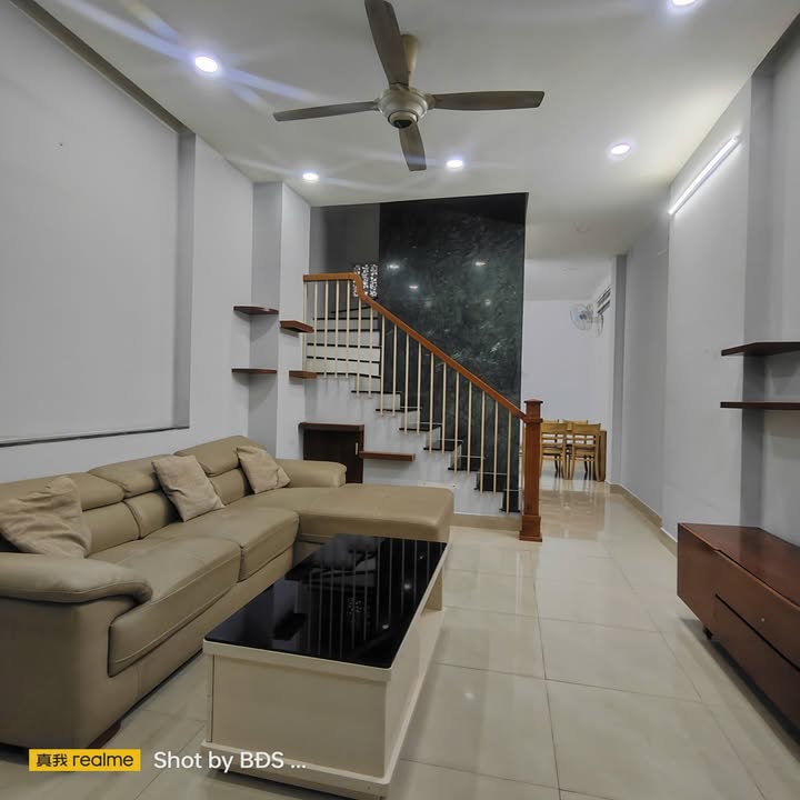 Nhà đẹp 2 tầng đường Đinh Bộ Lĩnh, Bình Thạnh 25m² - Giá 2 tỷ, cho thuê 8.2 triệu/tháng!