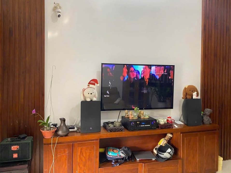 Nhà 2 tầng Nguyễn Khuyến, TP Huế 106m² giá 4.4 tỷ - Thiết kế hiện đại, tiện nghi đầy đủ!