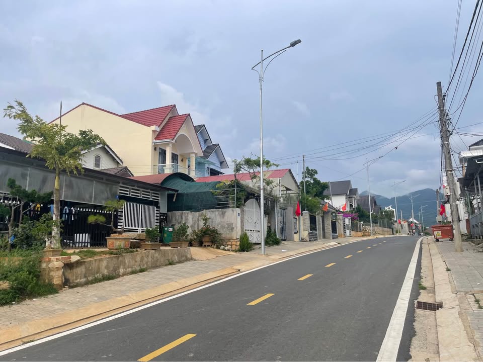 Đất nền Langbiang Lạc Dương 600m² giá 7.5 tỷ - Cơ hội đầu tư tuyệt vời!