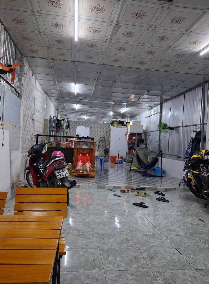 Nhà mặt tiền Chi Lăng Rạch Giá 150m² giá 7 triệu - Địa điểm lý tưởng cho kinh doanh!
