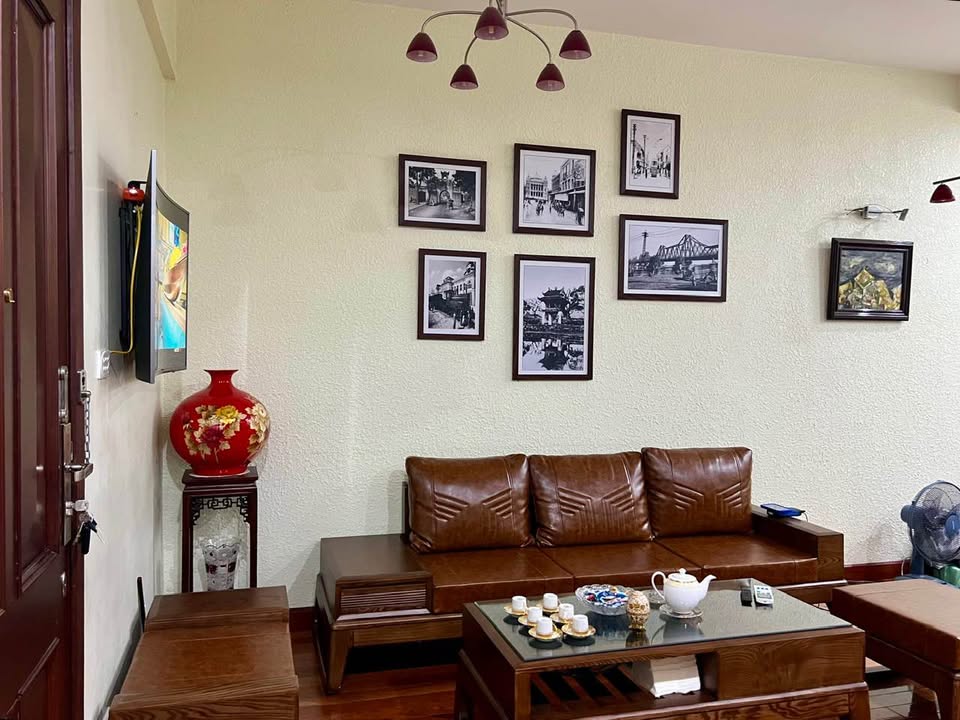 Căn hộ cao cấp 90m² quận Ba Đình chỉ 13,5 triệu - Cho thuê lâu dài!