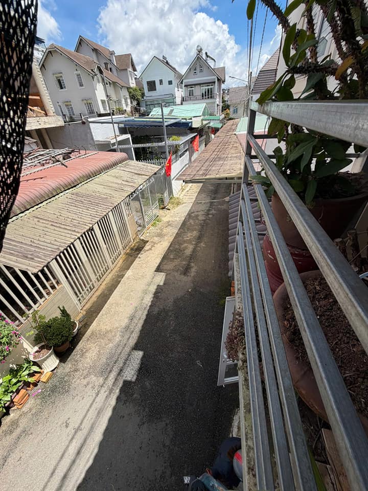 Nhà cho thuê đường Hùng Vương Đà Lạt 90m² - Ô tô vào tận nhà, yên tĩnh!