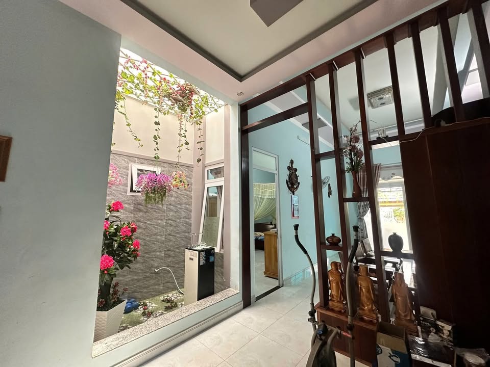 Bán Nhà Đẹp 100m² - Nghĩa Tân, Gia Nghĩa - Giá 2.1 Tỷ