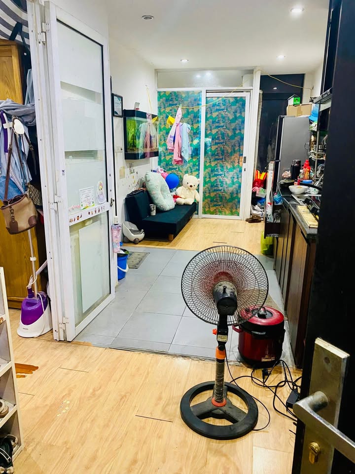 Căn hộ CCMN Phú Thượng Tây Hồ 57m² giá 4.5 triệu - Thang máy, giờ giấc tự do!