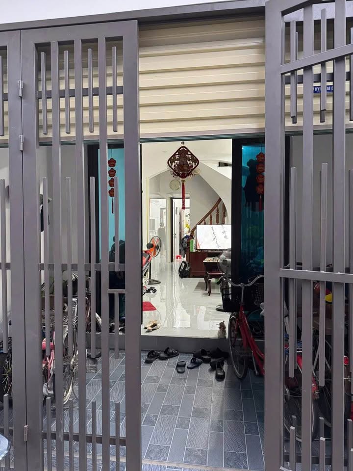 Nhà 3 tầng Trần Thành Ngọ, 65m² giá 3 tỷ - Chính chủ, ô tô vào tận nơi!