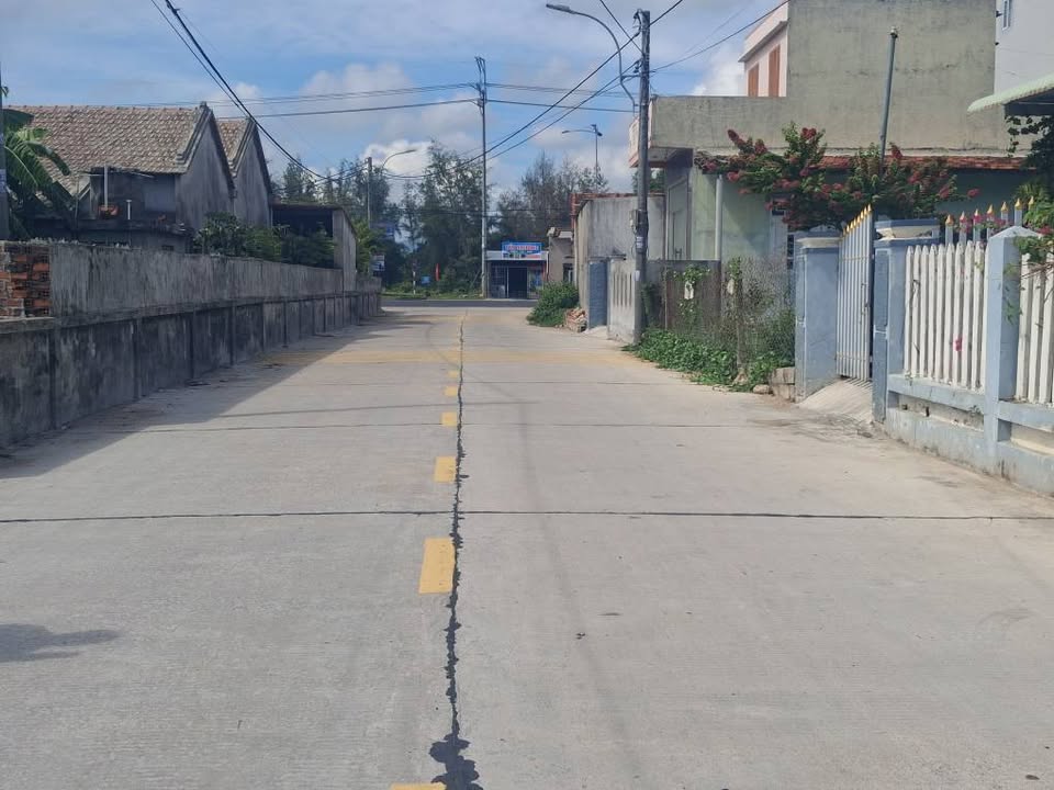 Đất nền Hùng Vương, Đông Hòa, Phú Yên 141.7m² giá 1 tỷ - Cơ hội đầu tư hấp dẫn!