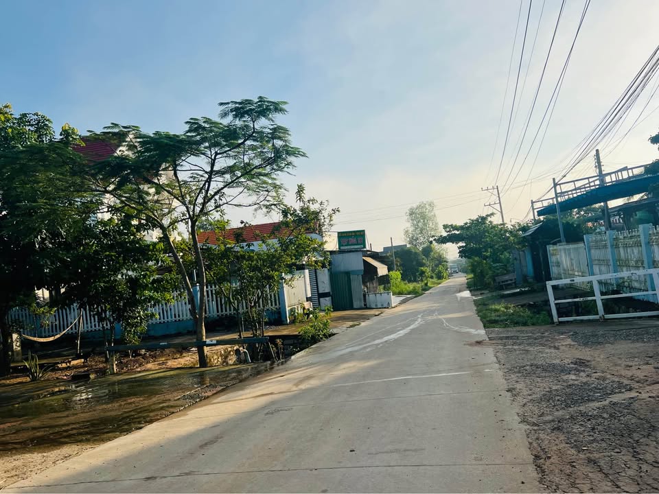 Đất nền 2 mặt tiền khu Miếu Vàng, Tân Xuân 130m² - Giá tốt nhất khu vực!