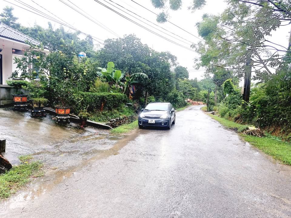 Đất kinh doanh mặt tiền đường Tân Linh - Phú Lạc, 320m² giá 900 triệu - Đầu tư sinh lời cao!