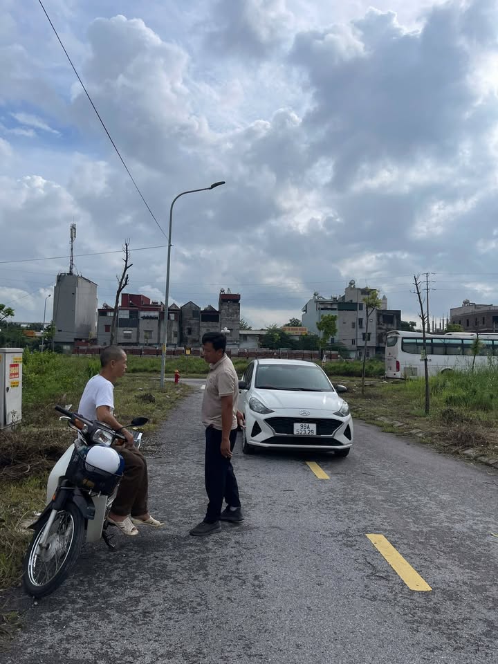 Đất nền Khắc Niệm 90m² giá 6.6 tỷ - Mặt tiền rộng, vị trí đẹp