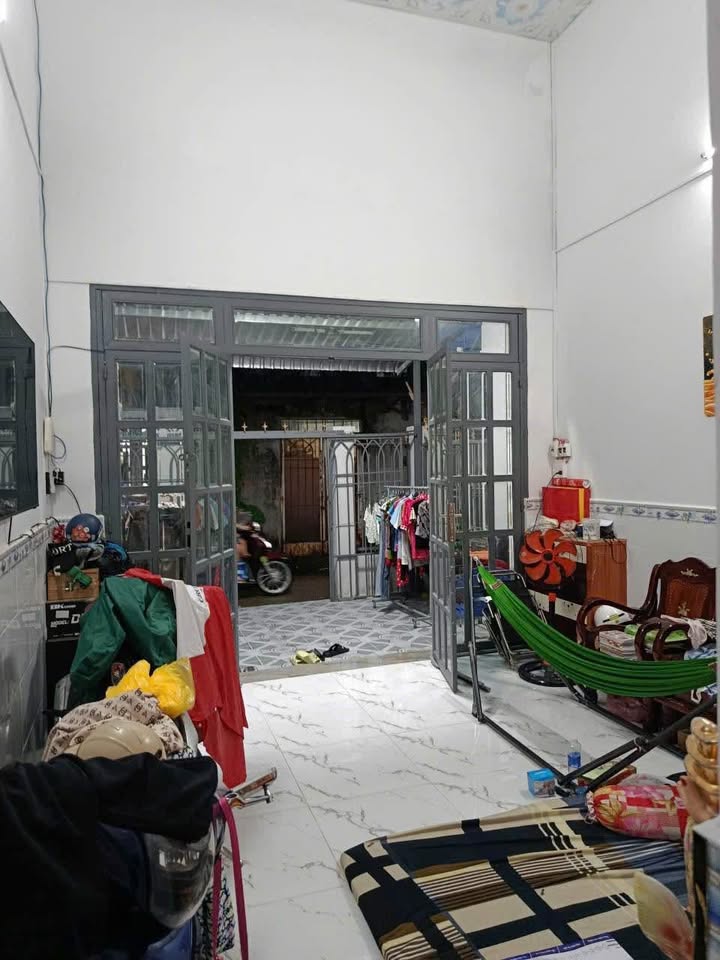 Nhà hẻm xe tải C13 Phạm Hùng, 60m² giá 2.39 tỷ - Sẵn sàng ở ngay!