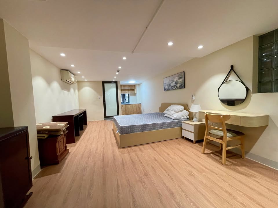 Căn hộ Studio Lý Nam Đế 35m² giá 8.5 triệu - An ninh tốt, ngay trung tâm!