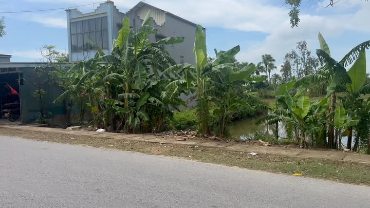 Đất nền trục chính xã Quảng Hùng 100m² giá 1 tỷ - Đầu tư sinh lời cao!