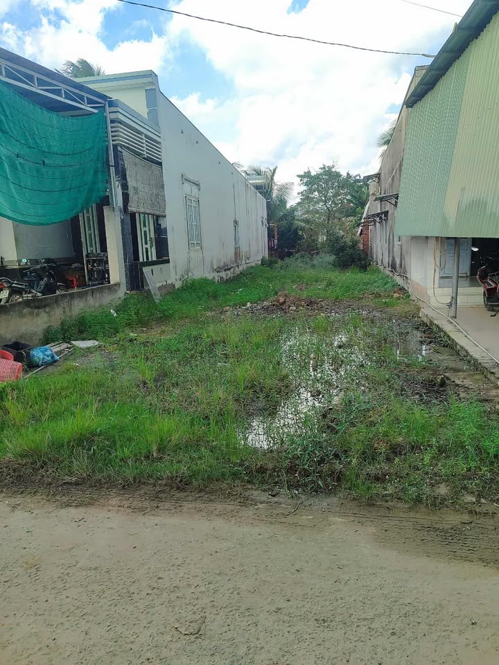 Đất nền Ấp 3A, xã Xuân Hưng, 241.8m² giá 900 triệu - Cơ hội đầu tư tuyệt vời!