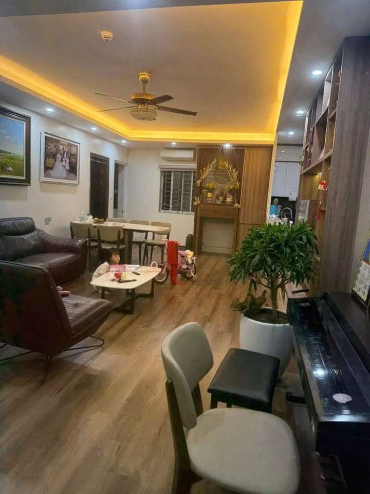 Căn hộ CT2 Yên Nghĩa, Hà Đông 121m² giá 6 tỷ - Sẵn sàng vào ở ngay!