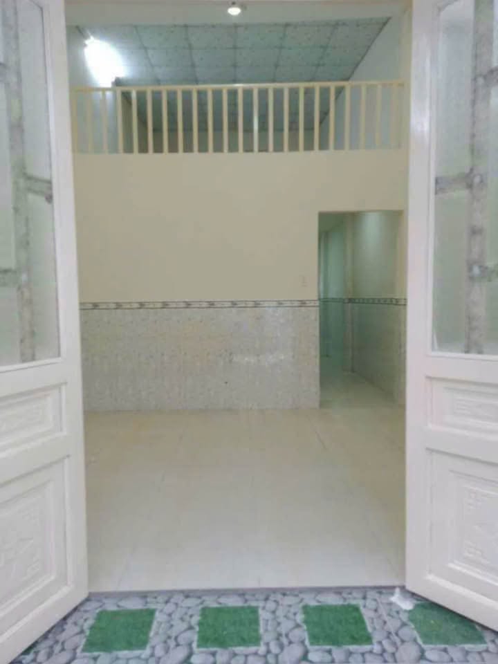 Nhà riêng Hóc Môn 44m² giá 1.4 tỷ - Sổ hồng chính chủ, khu đông đúc!