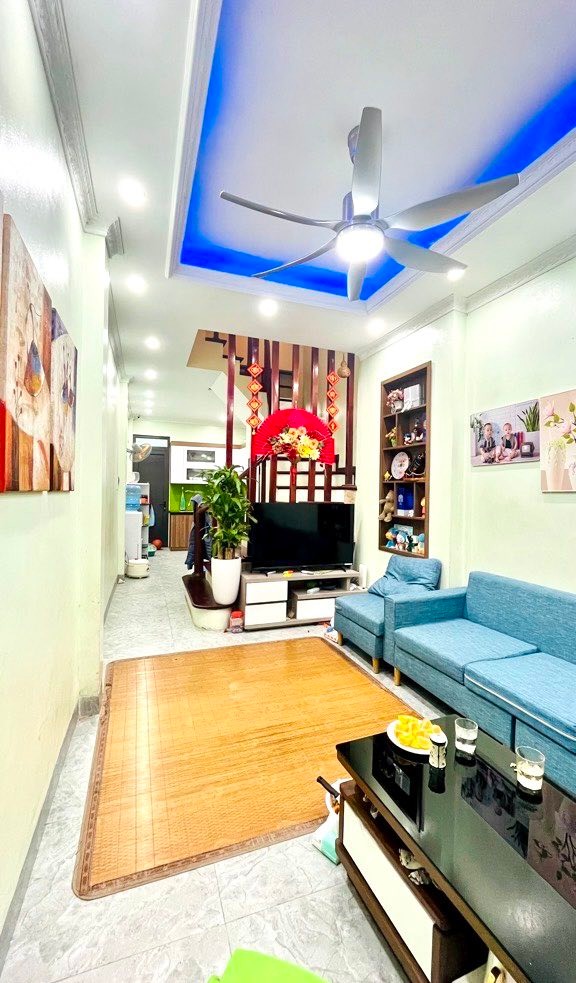 Nhà phố Thụy Khuê 32m² giá 7.2 tỷ - Ngõ rộng thông thoáng, gần phố!