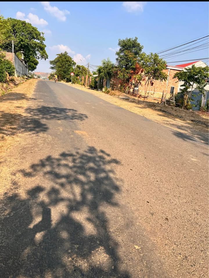 Đất thổ cư 500m² tại xã Đăk Blà, Kon Tum - Giá chỉ 300 triệu!