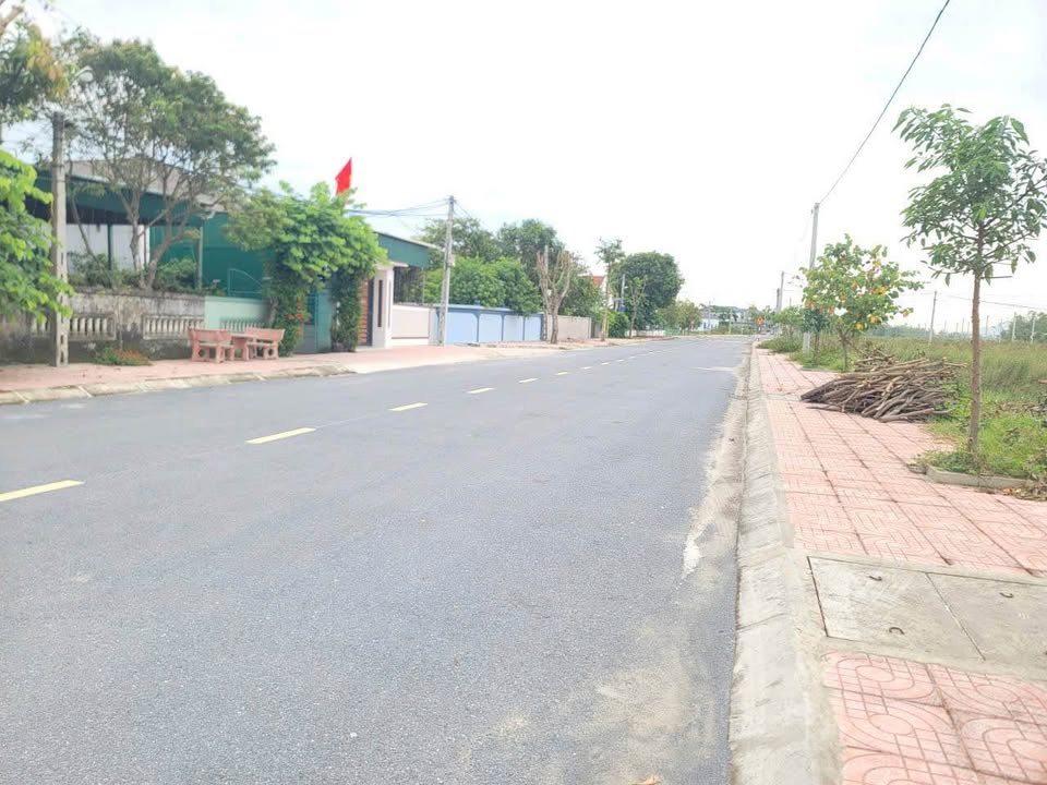 Đất Nghi Phong 101m² giá 2.4 tỷ - Vị trí sát khu đấu giá tiềm năng!