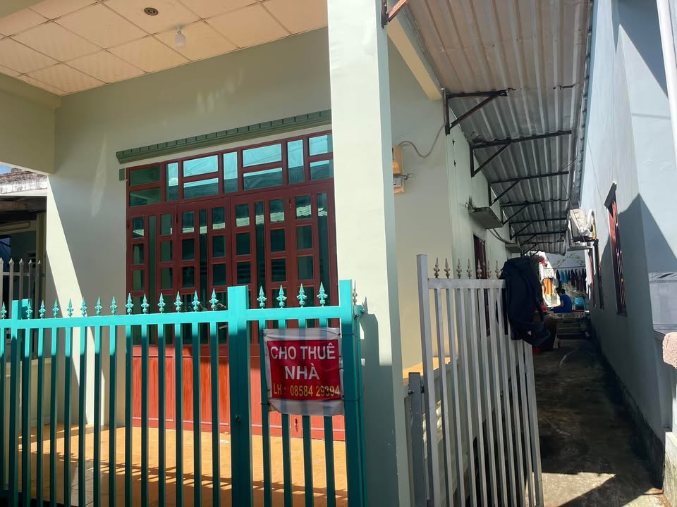 Nhà nguyên căn cho thuê hẻm 99 Trần Phú - 2 phòng ngủ thoáng mát, giá thỏa thuận!