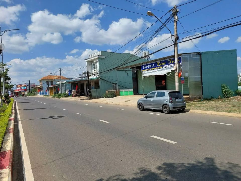 Đất thổ cư 250m² mặt đường Lý Thái Tổ Pleiku - Giá chỉ 950 triệu, thương lượng ngay!