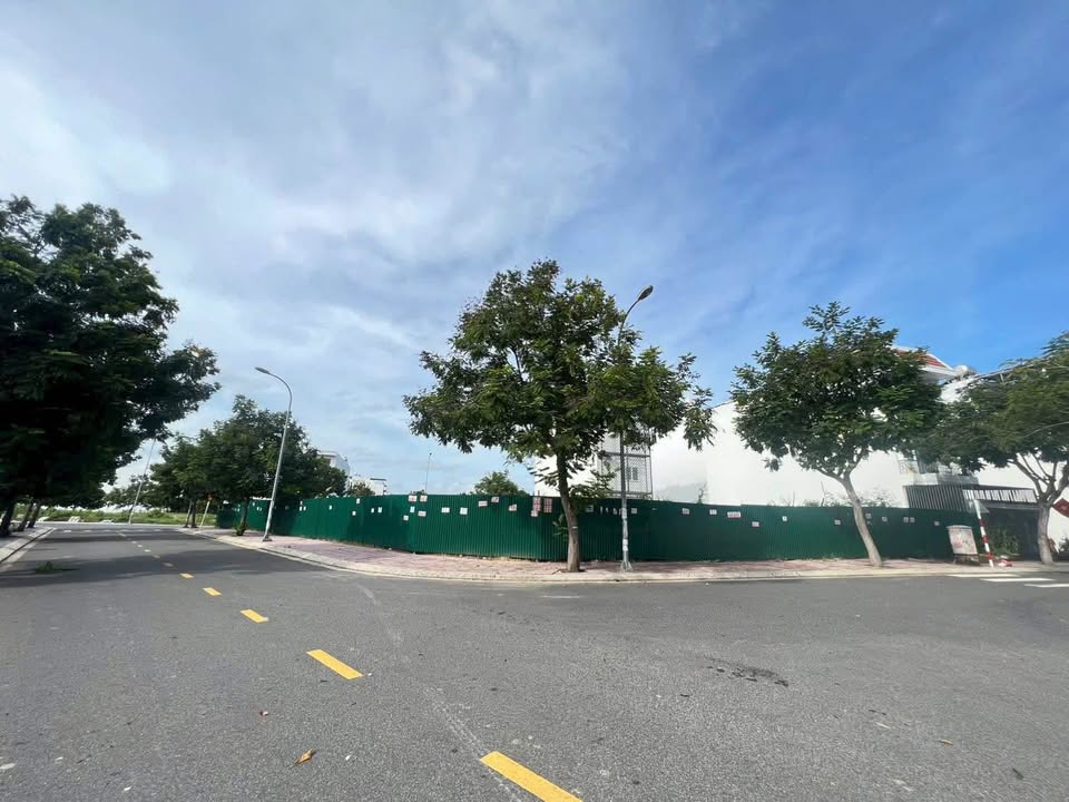 Đất nền góc 2 mặt tiền đường 1A - KĐT Hà Quang 2, 160m² giá 10.4 tỷ - Cơ hội đầu tư hấp dẫn!