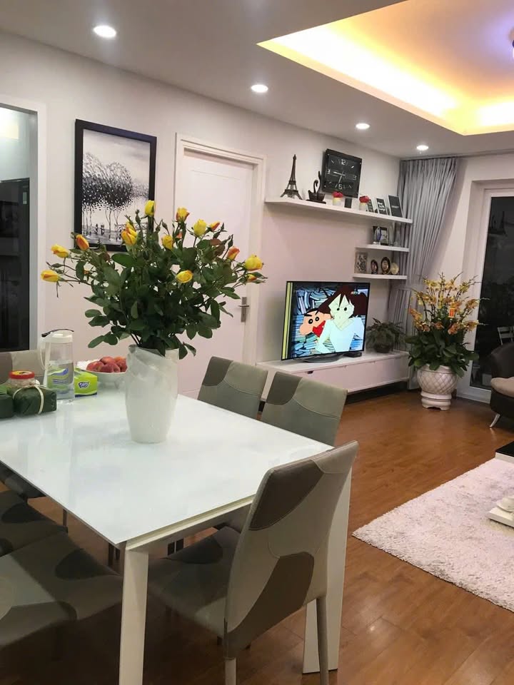 Căn hộ chung cư Trung Hòa Nhân Chính 2PN giá 15 triệu - Full nội thất, chính chủ cho thuê!