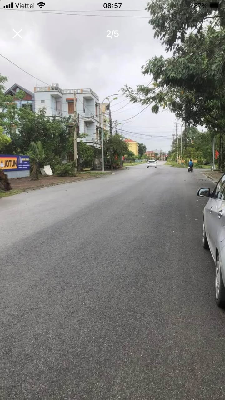 Nhà 3 tầng đường Lê Niệm, phường Quảng Phú, 96m² - Gần trường học, tiện nghi đầy đủ!