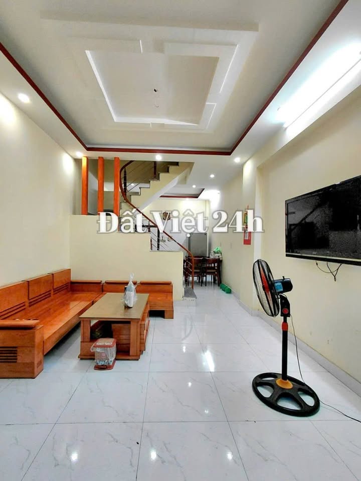 Nhà cho thuê 3 tầng Đằng Hải 40m² giá 6.5 triệu - Nội thất đầy đủ, vào ở ngay!
