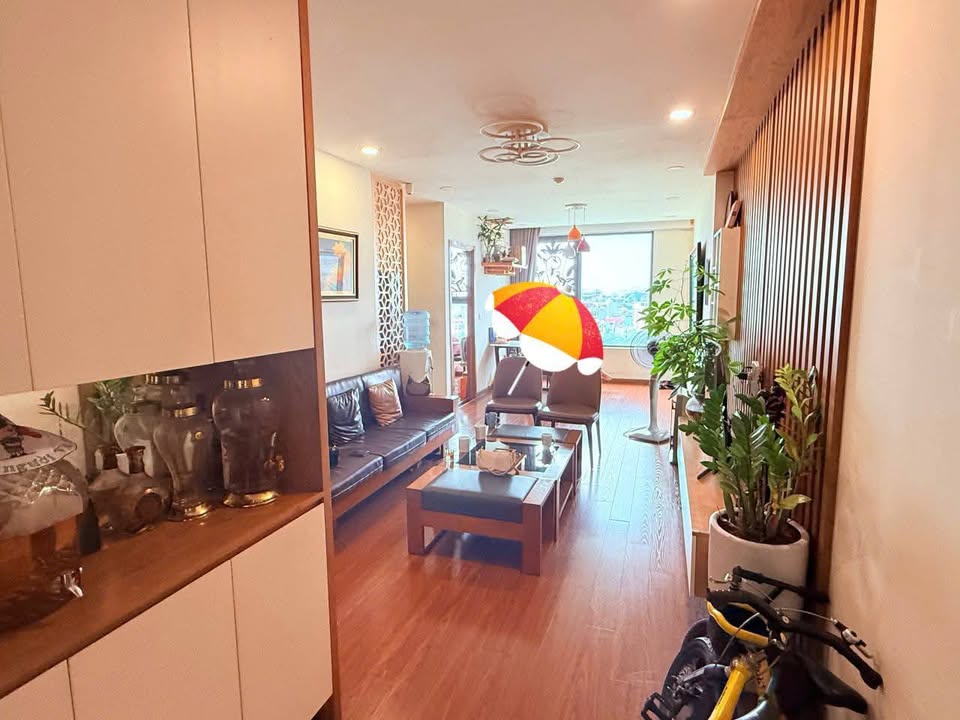 Căn hộ CT1 Eco Green Hà Đông 66m² giá 5 tỷ - Sổ đỏ chính chủ, sẵn sàng vào ở!