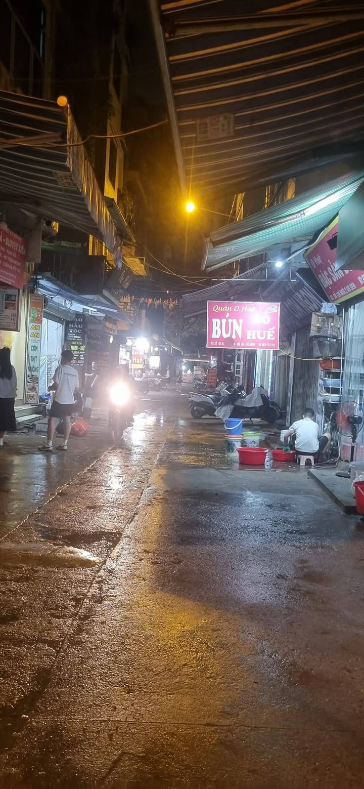 Nhà phố Ao Sen Mỗ Lao 40m² giá 14 tỷ - Kinh doanh sầm uất