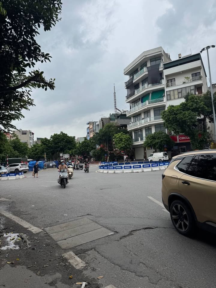 Căn hộ CCMN 5 tầng tại Hà Đông - 8 phòng khép kín, giá 35 triệu/tháng - Đầu tư sinh lời hấp dẫn!