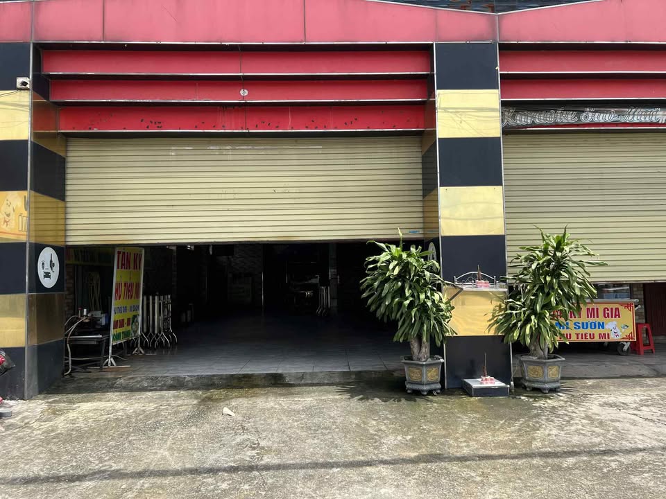 Cho thuê mặt bằng Phú Chánh Tân Uyên 2 tầng giá 40 triệu - Vị trí đắc địa cho mọi loại hình kinh doanh!