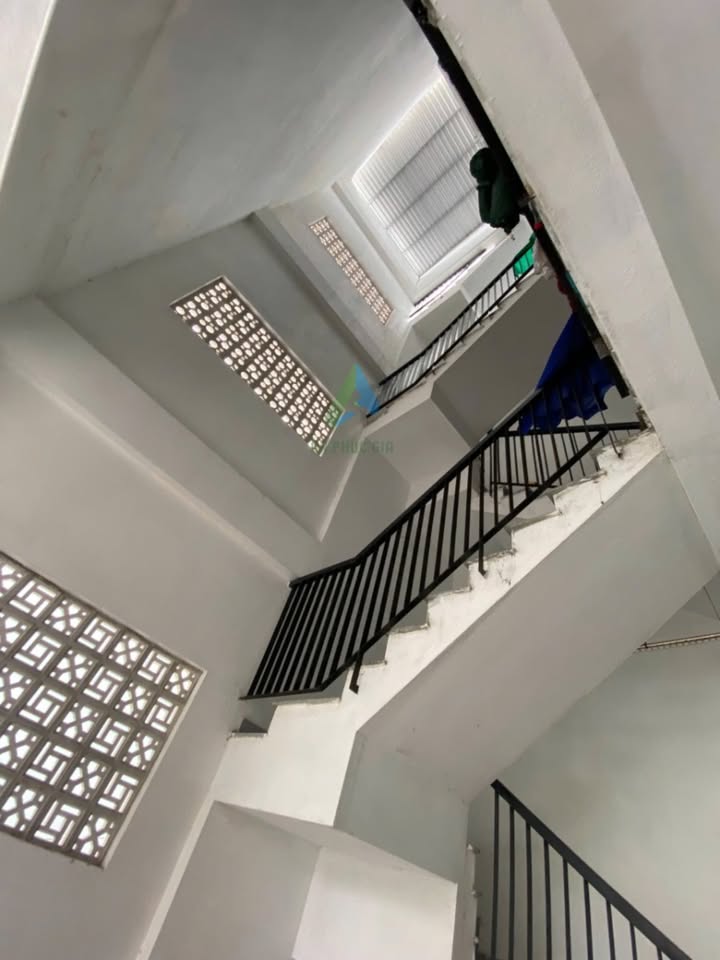 Căn hộ 4 tầng mặt tiền đường Mỹ Đa Đông 7, Q. Ngũ Hành Sơn, Đà Nẵng - Giá chỉ 17 tỷ!