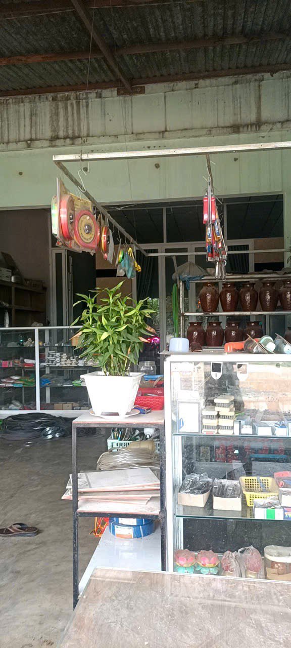 Nhà đất Thôn Kep Ram, xã Hoà Bình, TP Kon Tum 600m² giá 1 tỷ - Đầu tư sinh lời ngay!