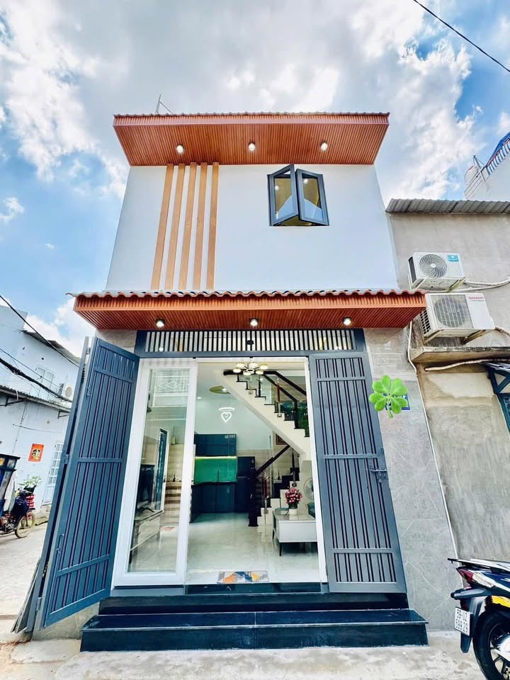 Nhà Tân Phú 40m² giá 1.25 tỷ - Sổ hồng riêng, sang tên ngay!