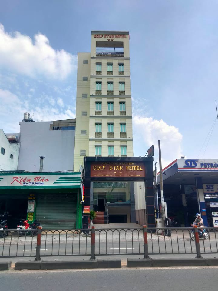 Khách sạn cho thuê mặt tiền Quang Trung, Gò Vấp - 38 phòng, giá 250 triệu/tháng