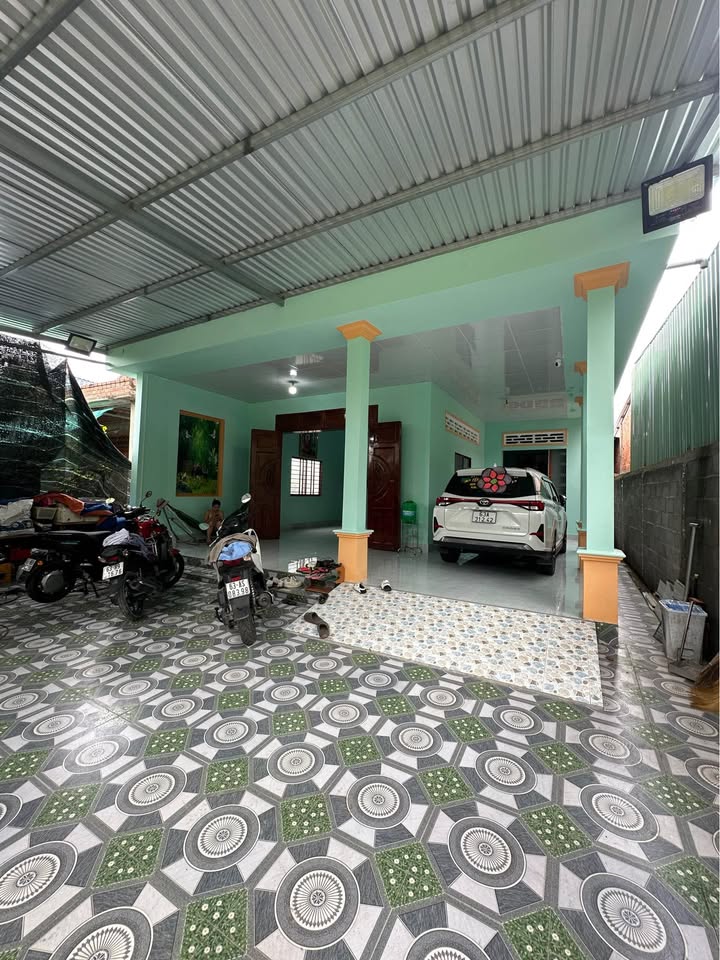 Nhà vườn 600m² tại Ấp Long Thới, Tiền Giang giá 1.7 tỷ - Không thể bỏ lỡ!