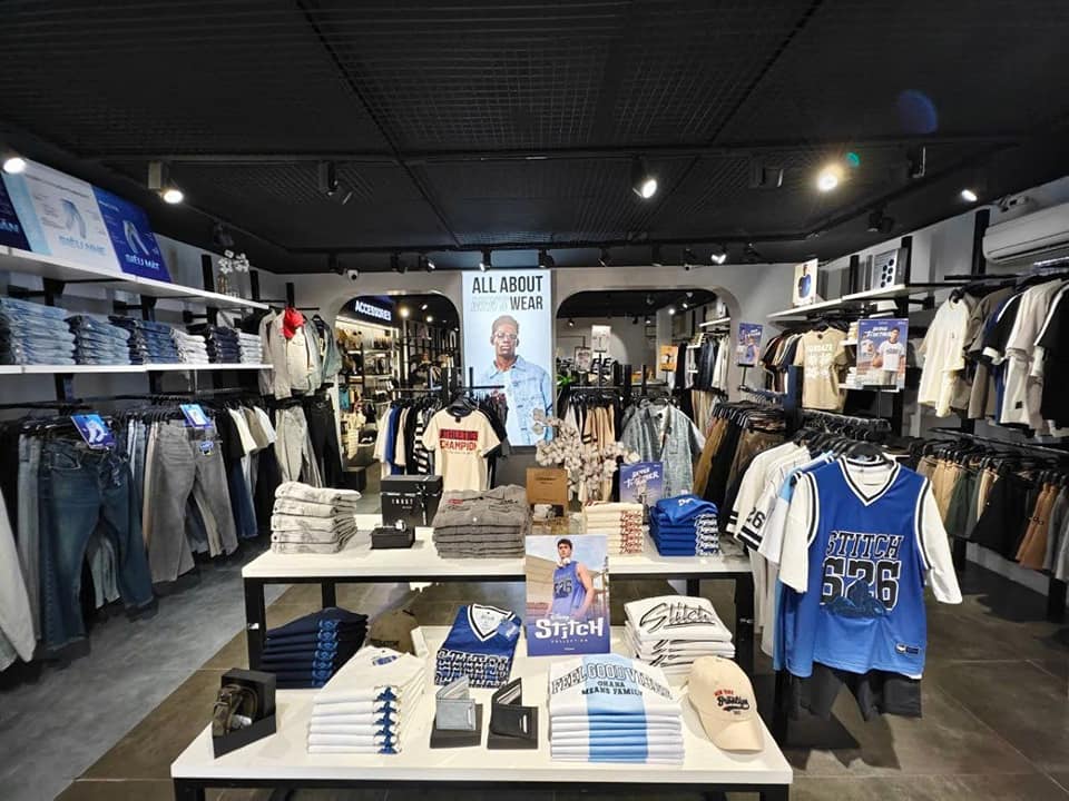 Mặt phố Đội Cấn Ba Đình 110m² giá 65 tỷ - Kinh doanh thuận lợi, vỉa hè rộng!