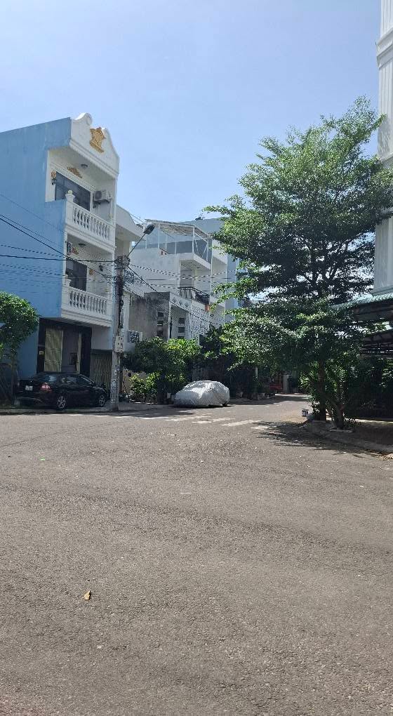 Đất mặt tiền đường Hoàng Văn Thái, Quy Nhơn 83.5m² giá 4.5 tỷ - Cơ hội đầu tư tuyệt vời!