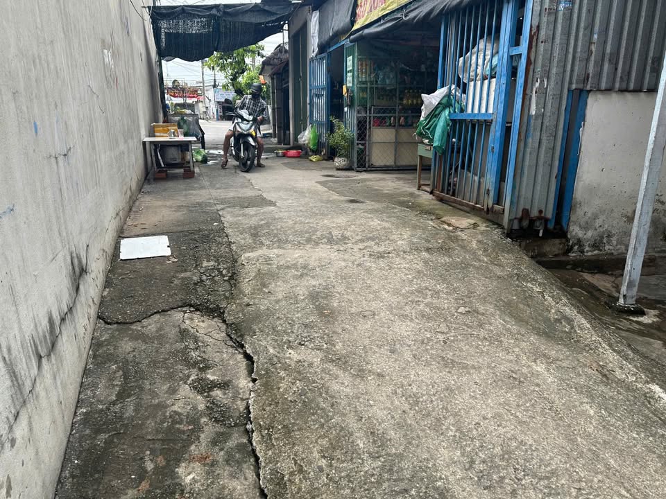 Nhà cấp 4 tại An Phú 220m² giá 2.7 tỷ - Sổ hồng riêng, sang tên ngay!